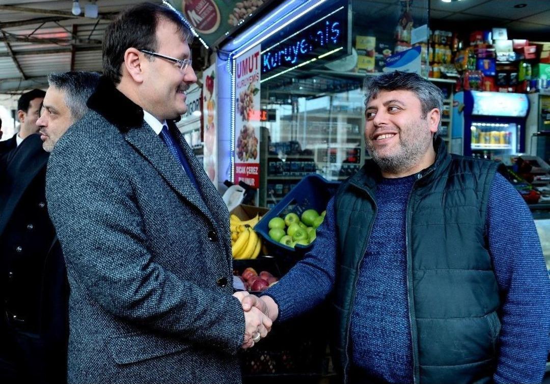 Başbakan Yardımcısı &Ccedil;avuşoğlu&rsquo;nun Esnaf Ziyareti