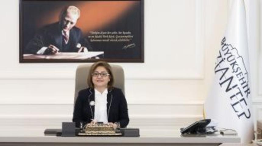 Başkan Şahin&rsquo;den Berat Kandili Mesajı