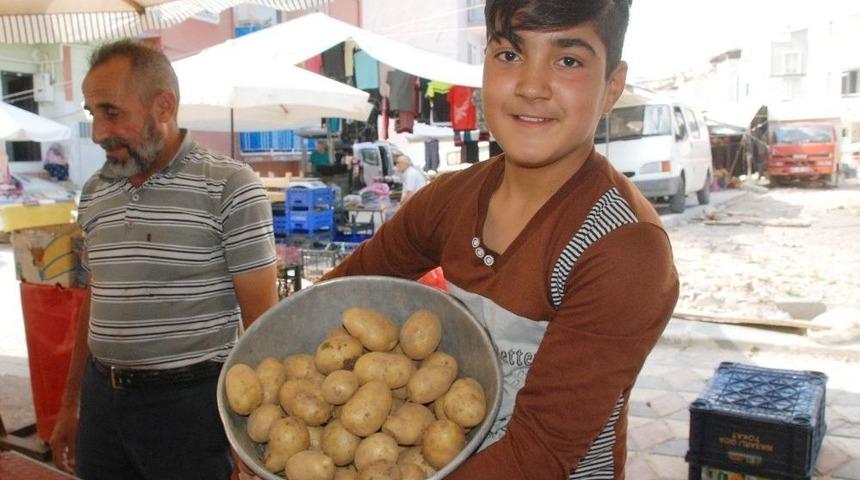 Tokat&rsquo;ta Patates 2 Lira, Soğan 3 Liradan Satılıyor