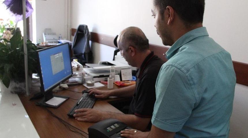 Se&ccedil;im &Ouml;ncesi N&uuml;fus M&uuml;d&uuml;rl&uuml;kleri Hafta Sonu Da A&ccedil;ık