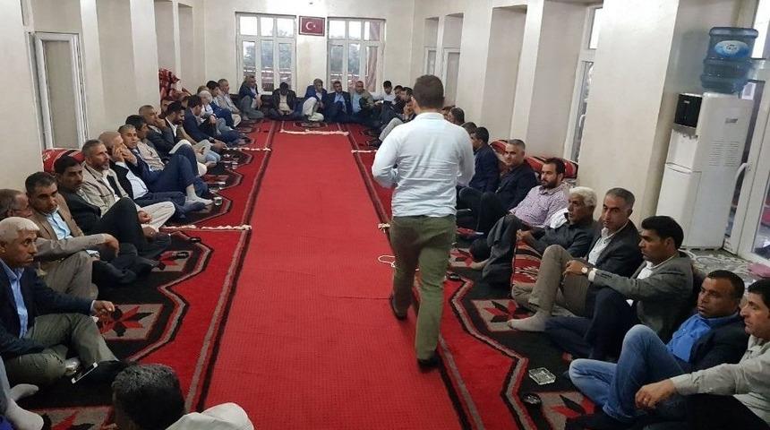 Muhtarlar, Kanaat &Ouml;nderlerinden Ak Parti&rsquo;ye Destek