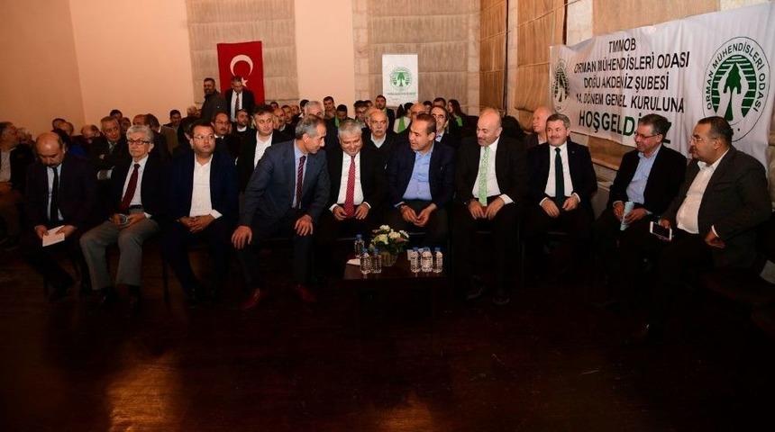 Orman M&uuml;hendisleri Genel Kurulu&rsquo;nda Başkan S&ouml;zl&uuml;&rsquo;den &rsquo;t&uuml;rkl&uuml;k&rsquo; Vurgusu