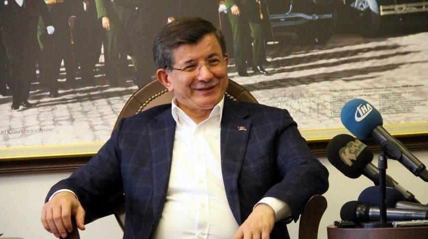 Davutoğlu: &ldquo;israil U&ccedil;ağının D&uuml;ş&uuml;r&uuml;lmesi Afrin Operasyonunu Etkilemez&rdquo;