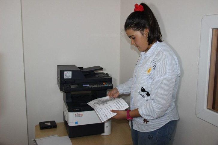 (düzeltme) Serebral Palsi Hastası Merve Annesinin Azmiyle Konuşmaya Başladı G4