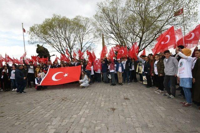 Sarıkamış Şehitleri Anısına Matematik Yarışması Yapıldı