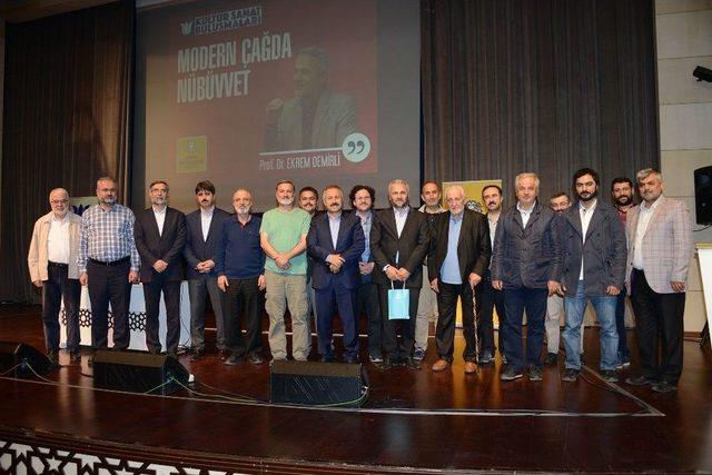 Konya’da Kültür Sanat Buluşmalarında ‘modern Çağda Nübüvvet’ Anlatıldı