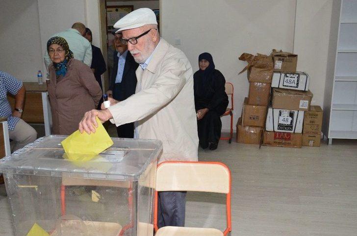 Balıkesir’de Oy Verme İşlemi Başladı G3