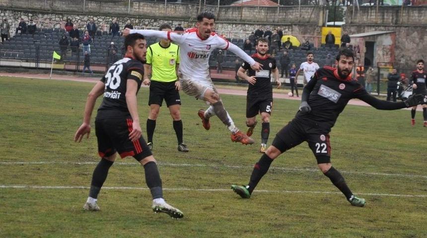 Tff 3. Lig 3. Utaş Uşakspor:4 &Ccedil;orum Belediyespor:3