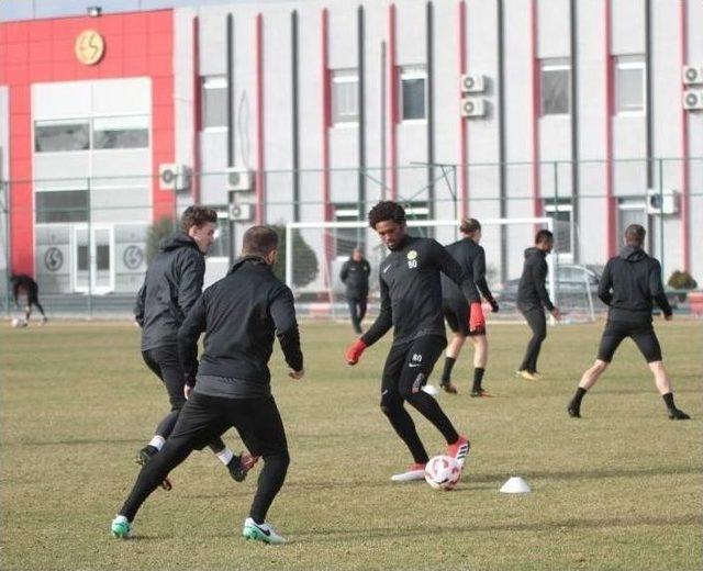 Eskişehirspor’da Çalışmalar Tamamlandı