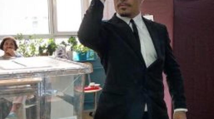 Nusret Oyunu Meşhur Hareketiyle Kullandı