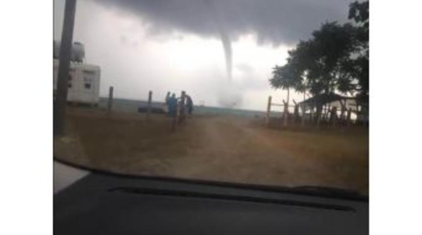 Bartın A&ccedil;ıklarındaki Hortum Korkuttu