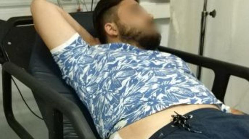 Gen&ccedil;lik Festivali &Ccedil;ıkışı Bı&ccedil;aklı Saldırı: 2 Yaralı