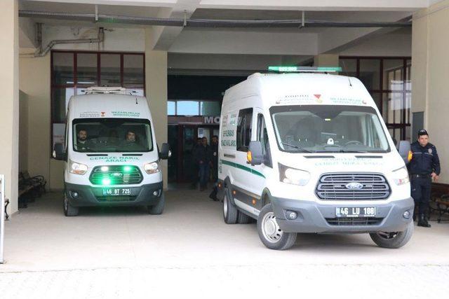 Kahramanmaraş’taki Feci Kazada Ölenlerin Naaşı Gaziantep’e Gönderildi 3