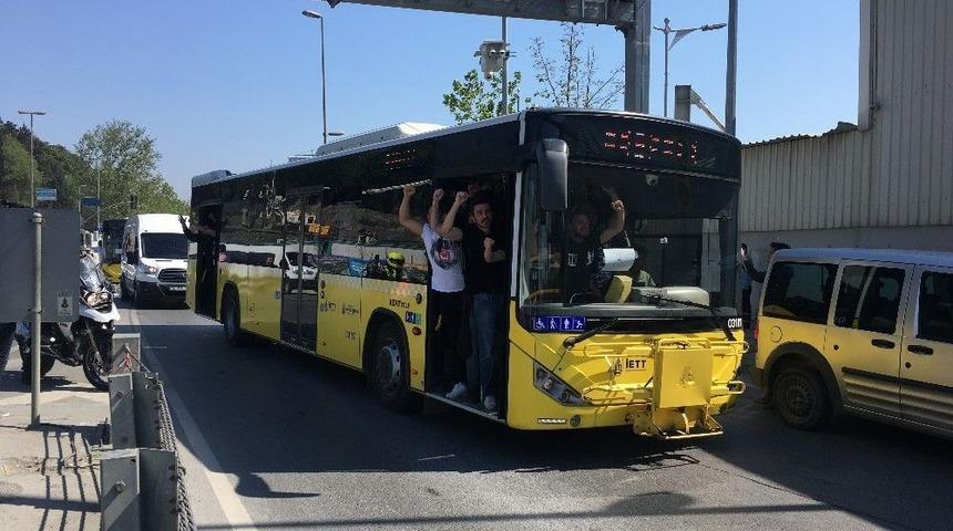 Beşiktaş Taraftarı Derbi İçin Yola Çıktı