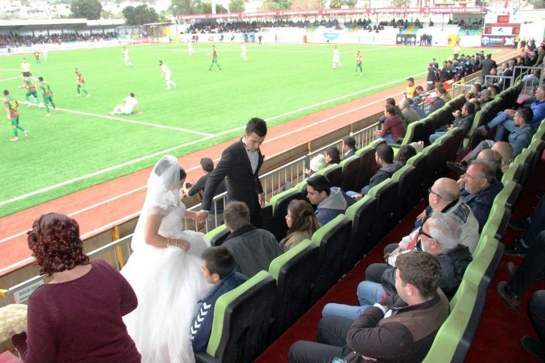 Gelin Damat D&uuml;ğ&uuml;nden &Ouml;nce Ma&ccedil;a Geldi