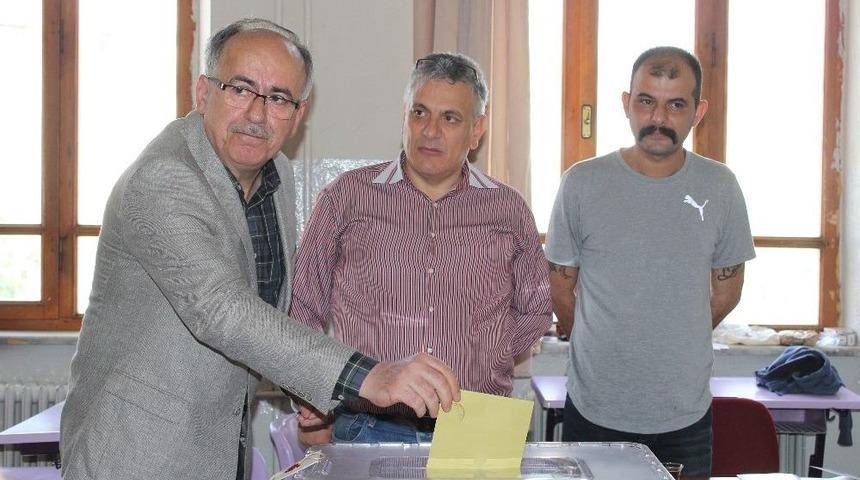 Mhp’li Mustafa Kalaycı Oyunu Kullandı