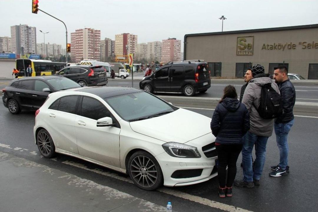 Karşıdan Karşıya Ge&ccedil;erken Canından Oluyordu