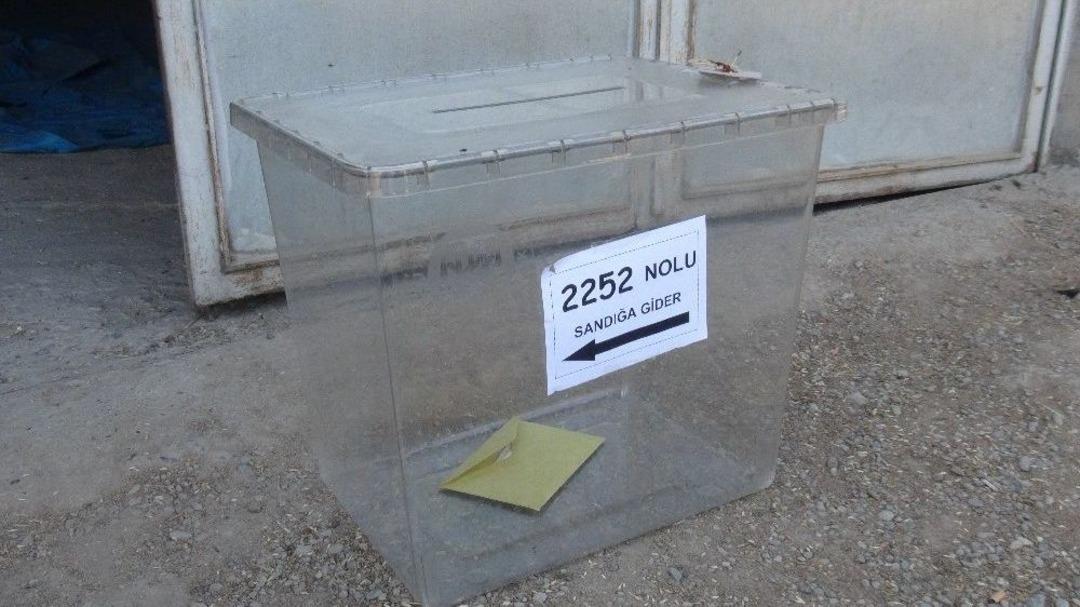 Ezidi K&ouml;y&uuml;nde 2 Kişi Oy Kullandı