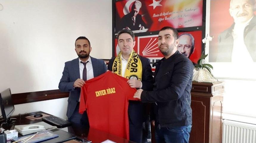 Malatyaspor Taraftarlarından Chp&rsquo;li Kiraz&rsquo;a Ziyaret