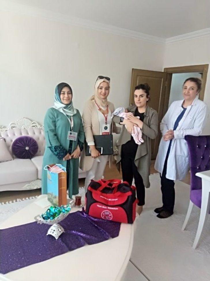 İpekyolu’nda Bebekler Sevgiyle Büyüyor G4