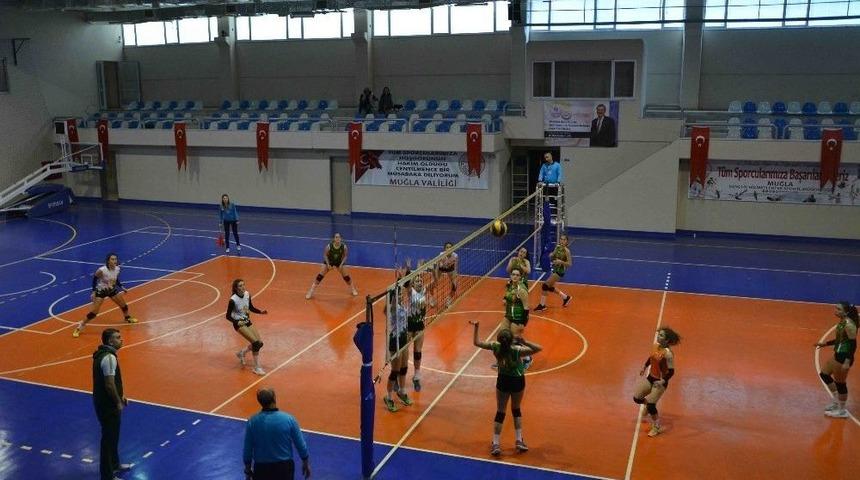Okul Sporları Voleybol Grup Elemeleri Ortaca Ve Dalaman&rsquo;da Yapıldı