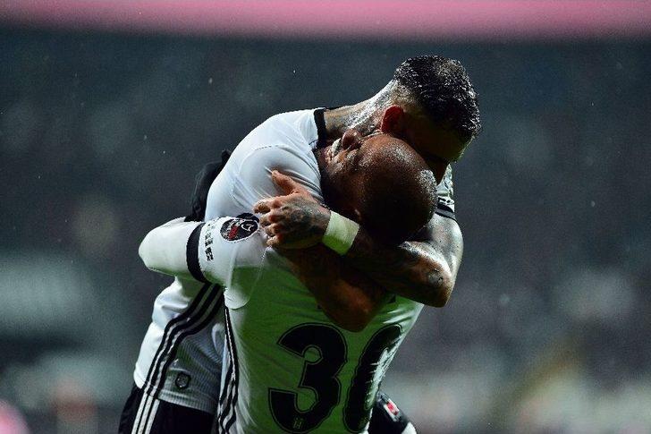Spor Toto Süper Lig: Beşiktaş: 5 - Kardemir Karabükspor: (maç Sonucu) G2