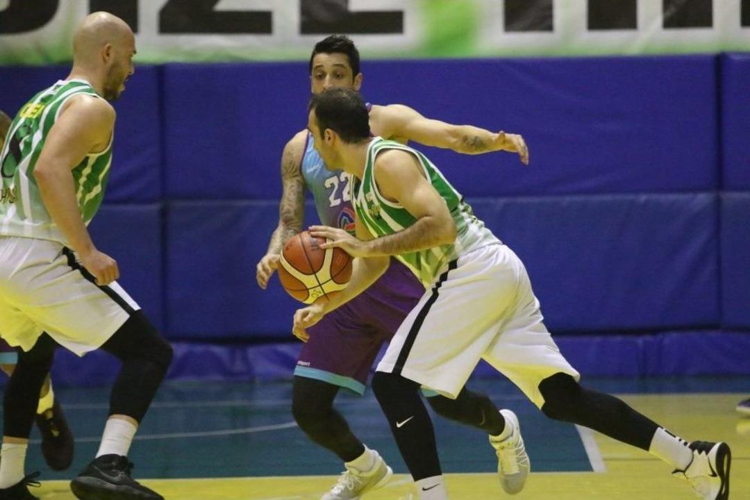 Akhisarlı Devler Evinde Afyon&rsquo;u Farklı Yendi