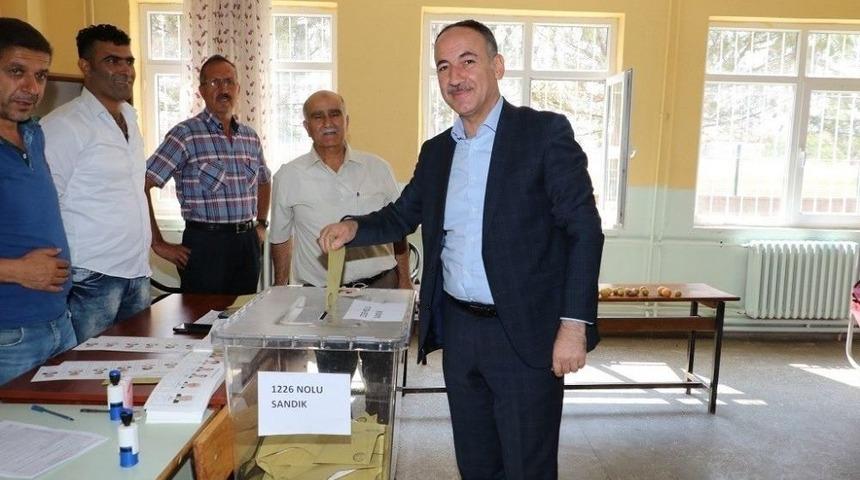 Başkan Saygılı Oyunu Kullandı