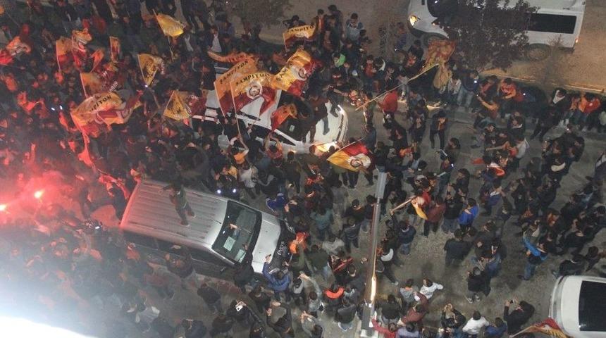 Hakkari&rsquo;de Galatasaray Coşkusu