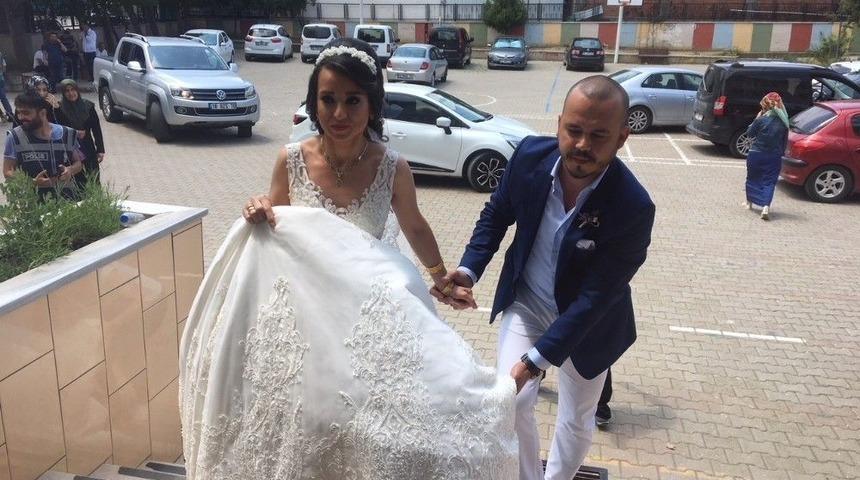 (&ouml;zel Haber) D&uuml;ğ&uuml;nden &Ouml;nce Sandığa Koştular