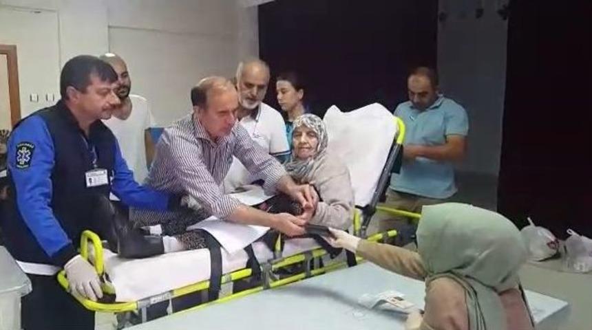 Y&uuml;r&uuml;yemeyen Se&ccedil;menler Ambulansla Sandığa Getirildi