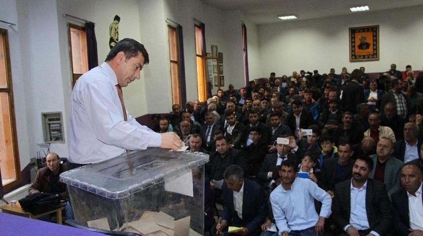 Aşob Se&ccedil;iminin Tek Kazananı Belli Oldu