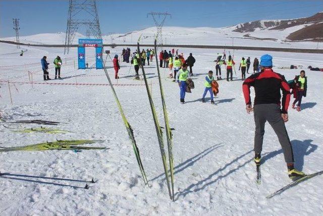 Ağrı’da 250 Öğrenci Kayaklı Koşu Ve Ayak Yarışmalarında Yarışacak