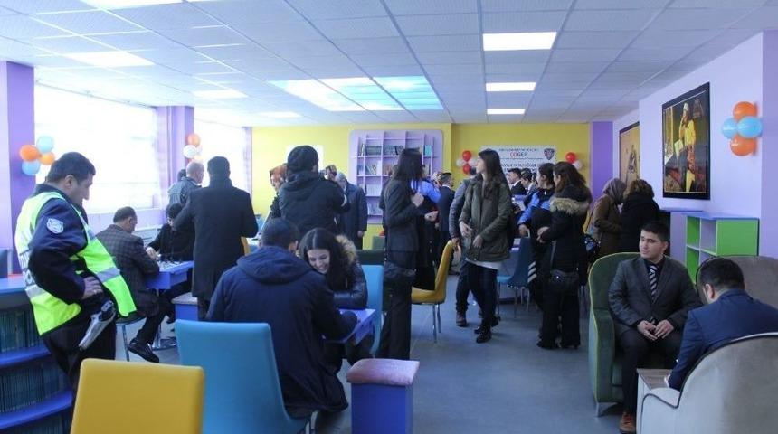 Hamur&rsquo;da Z- K&uuml;t&uuml;phane A&ccedil;ılışı Yapıldı