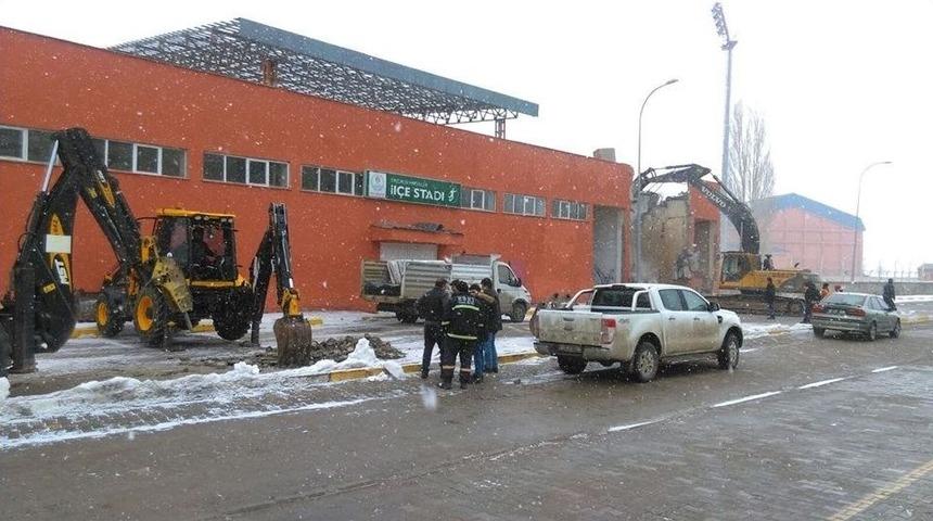 Pasinler&rsquo;e 10 Bin Kişilik Kapalı Stadyum