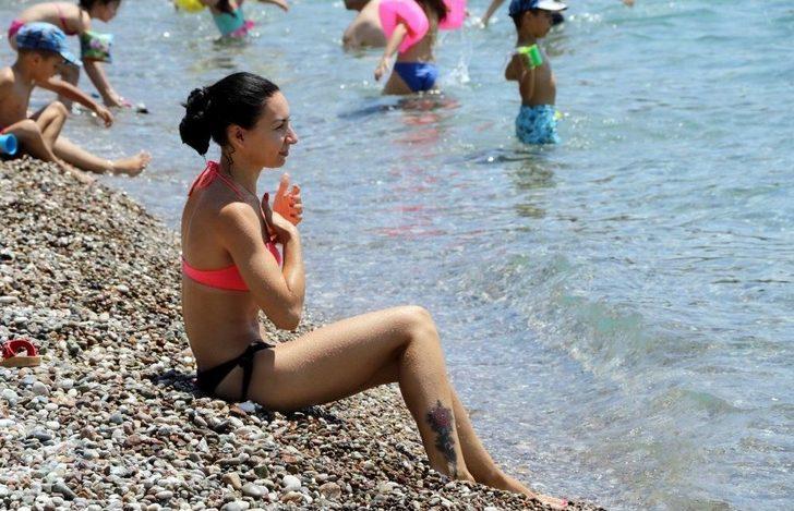 Antalya’da Oyunu Kullanan Denize Koştu G2