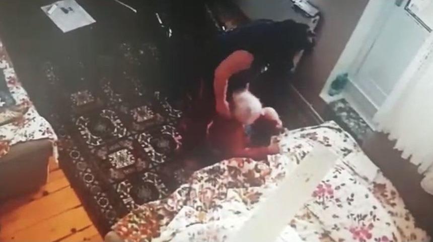 İstanbul&rsquo;da Bakıcı Dehşeti