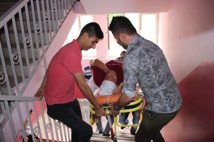 Oy Kullanmaya Sedye İle Gitti G2