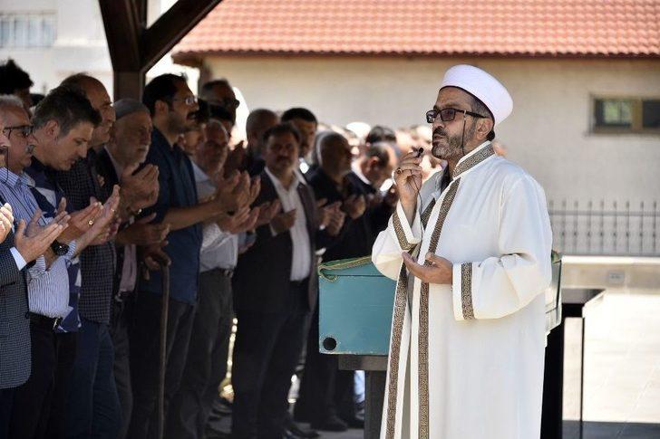 Yaptığı Seçim Çalışmasının Sonucu Göremedi G2