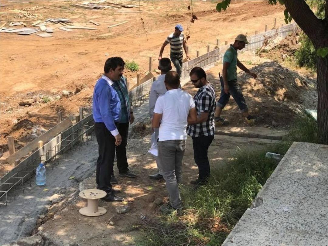 Başkan Asya, Yapım &Ccedil;alışmaları Devam Eden G&ouml;letli Parkta İncelemelerde Bulundu