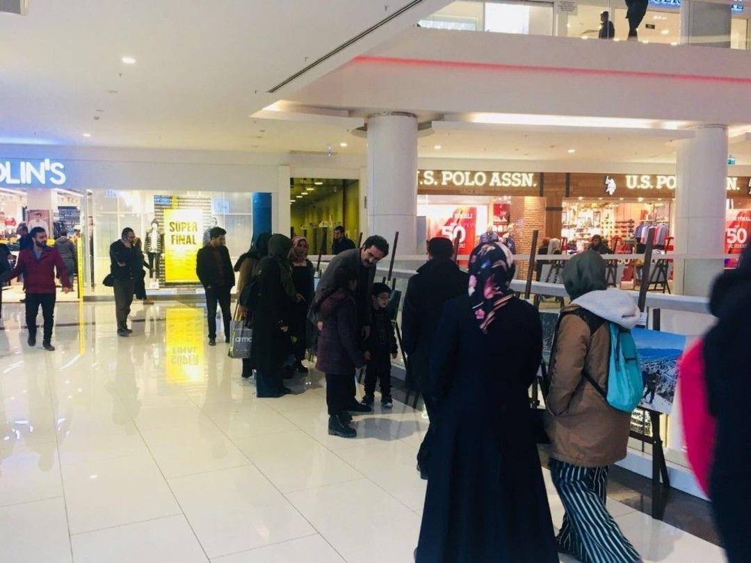 Gevaş Belediyesinden Fotoğraf Sergisi