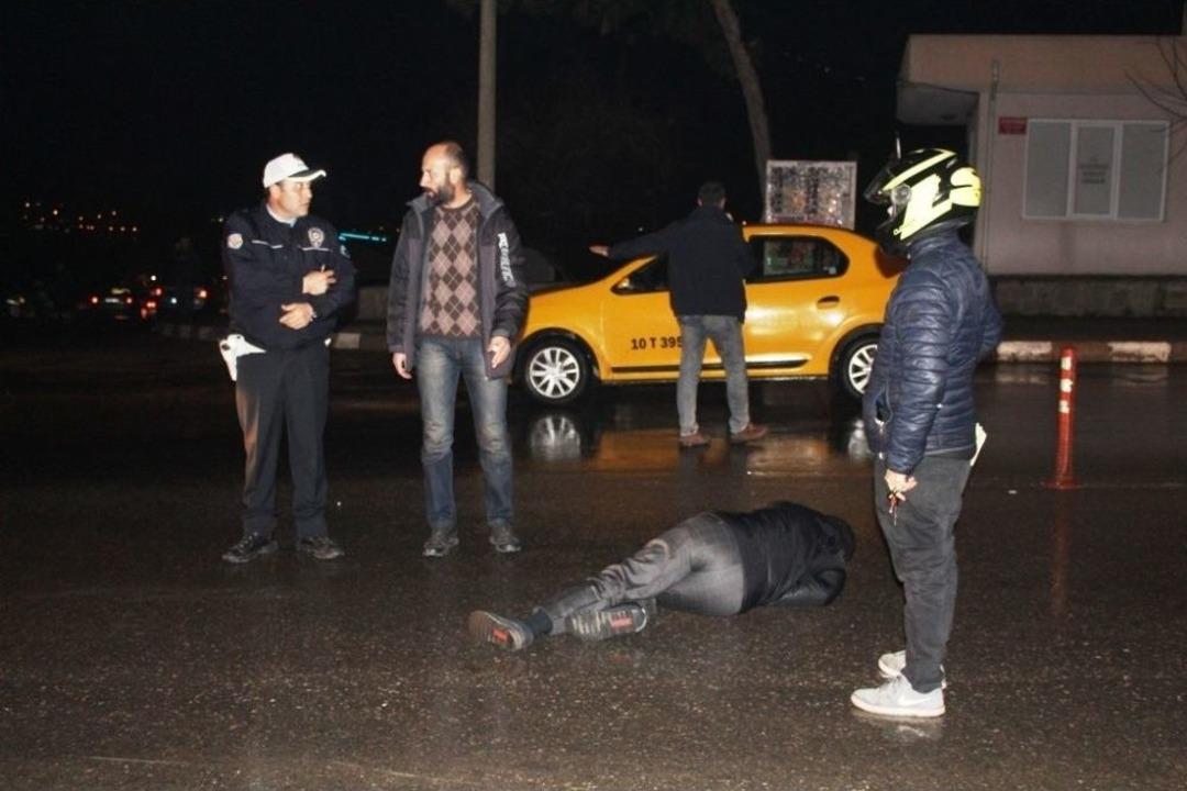 Sokak K&ouml;peklerine &Ccedil;arpmamak İ&ccedil;in Az Daha &Ouml;l&uuml;yordu