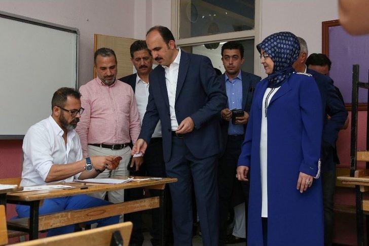 Başkan Toru, Oyunu Kullandı G1