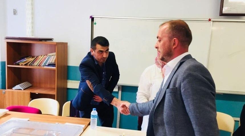 İl Başkanı Karabıyık Oyunu Kullandı