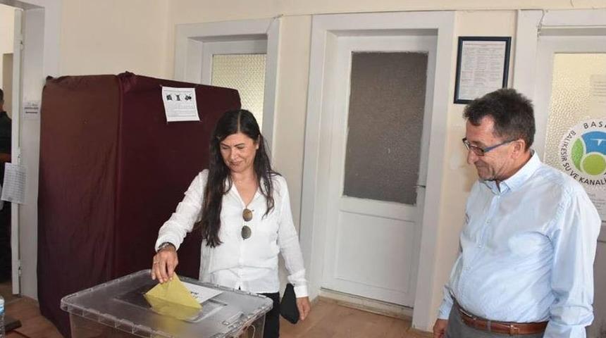 Körfez’de Oy Verme İşlemine Yoğun İlgi