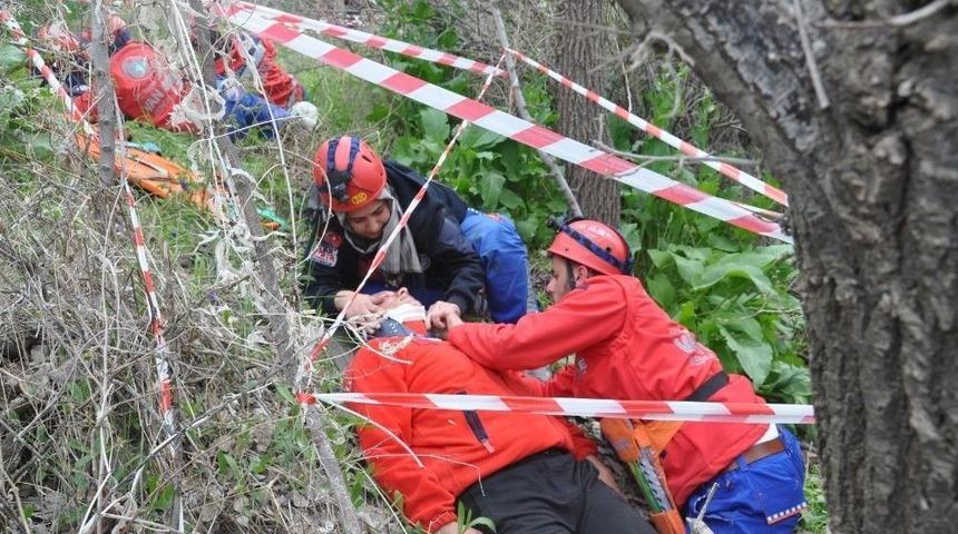 Umke Ekibine Teorik Ve Uygulamalı Eğitim