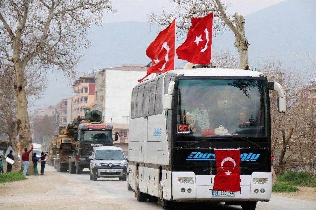 Tanklar, Vatandaşların Oluşturduğu 150 Ara&ccedil;lık Konvoy İle Sınıra Gitti