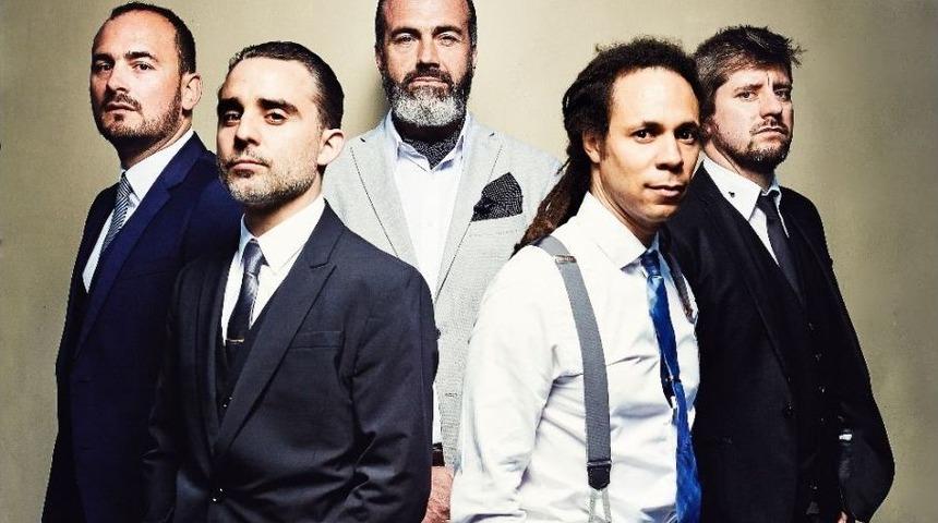 Cemal Reşit Rey&rsquo;de Emel Sayın Konseri