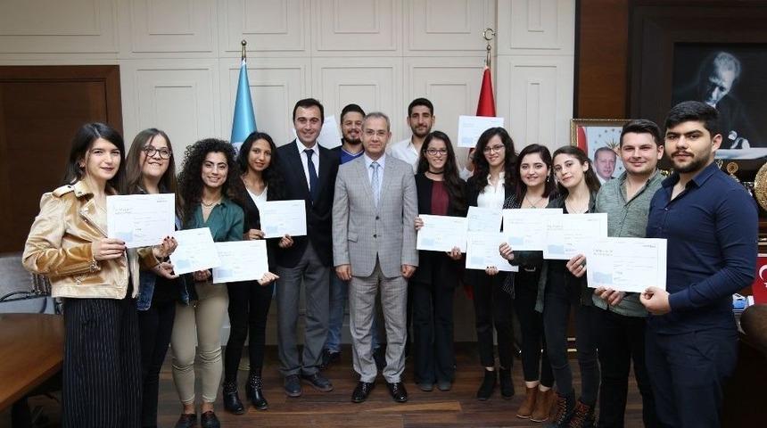 Alk&uuml; Turizm &Ouml;ğrencileri Mesleğe Hazır