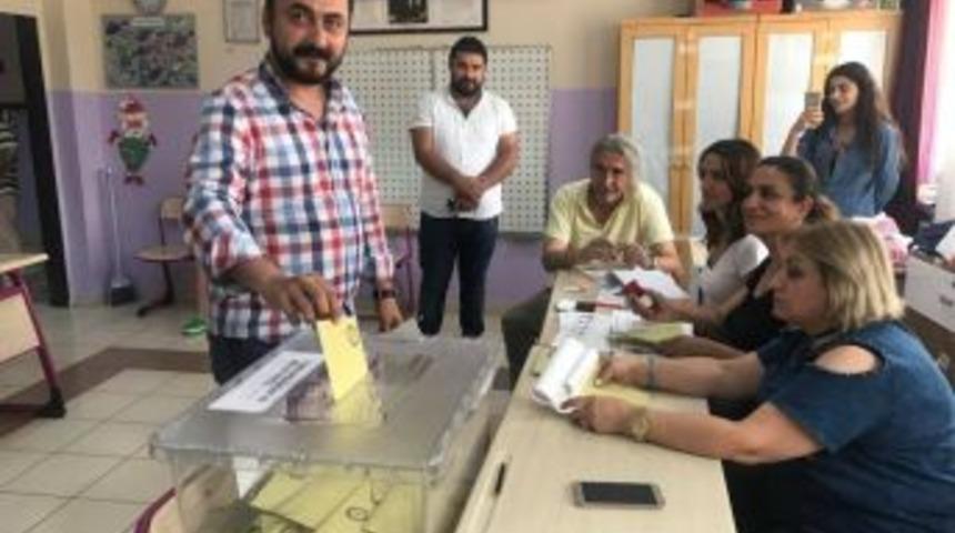 Eren Erdem’den Oy Paylaşımı